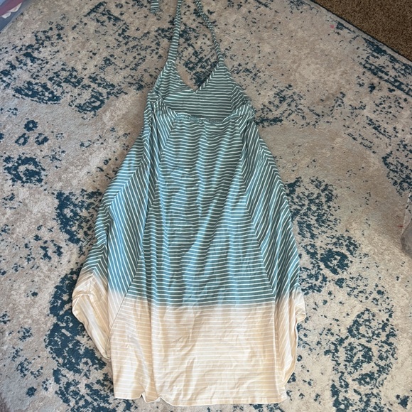 Summer dress - Picture 7 of 10